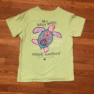 🌴Simply Southern T-shirt